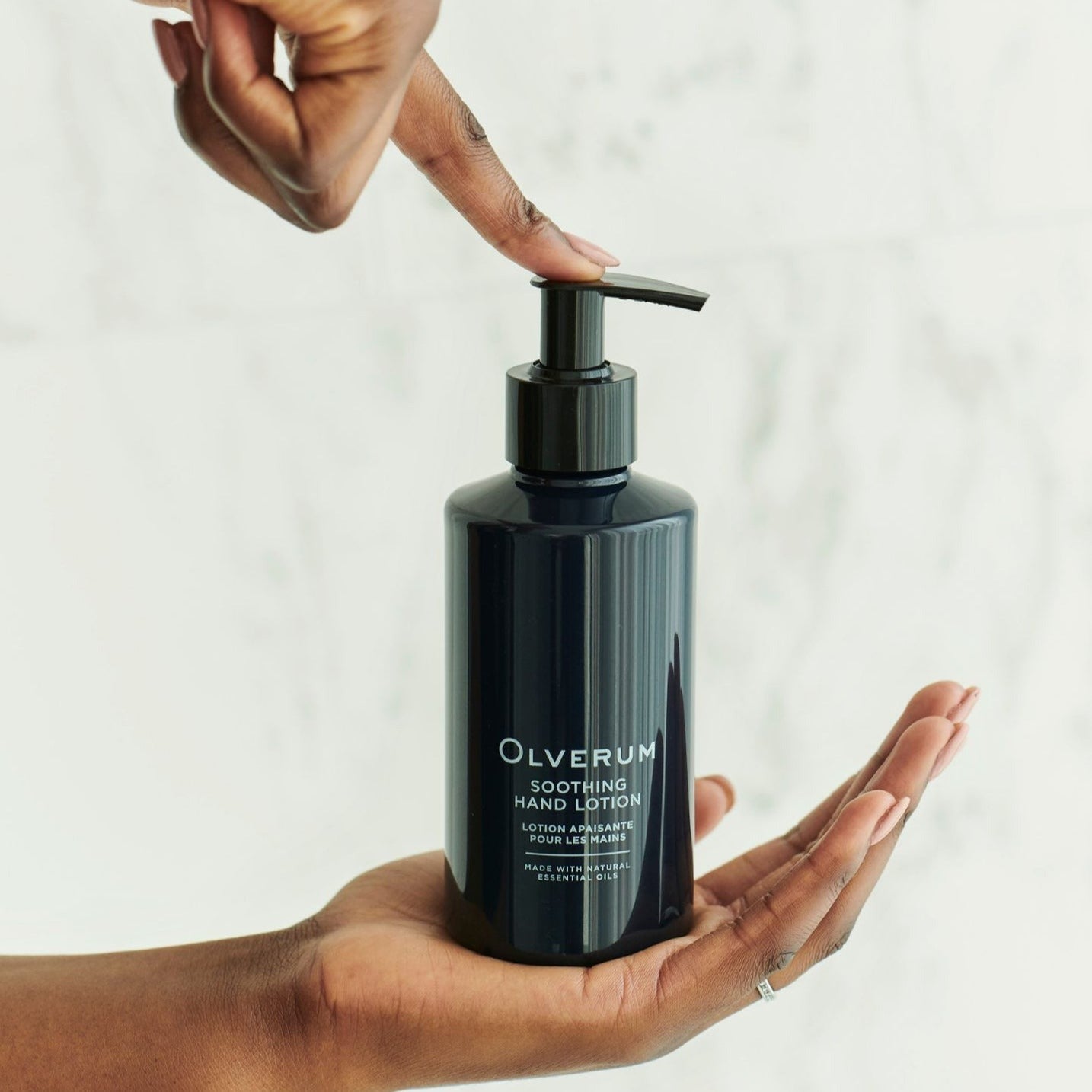 Olverum Soothing Hand Lotion (250ml)