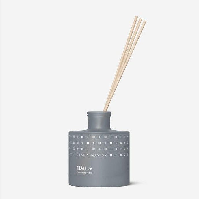 Fjall Scent Diffuser ~ heather, thyme, ground berries, leaf sap