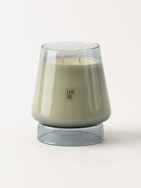 Petals ~jasmine, ylang-ylang, frankincense, oud, tuberose