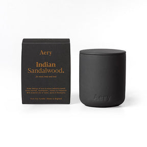 Indian Sandalwood ~ pink pepper, raspberry, tonka, tobacco