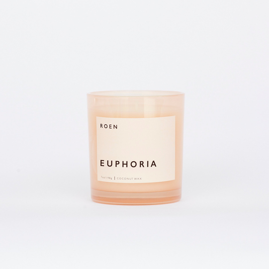 Euphoria ~ jasmine, lily, osmanthus, white musk, greens